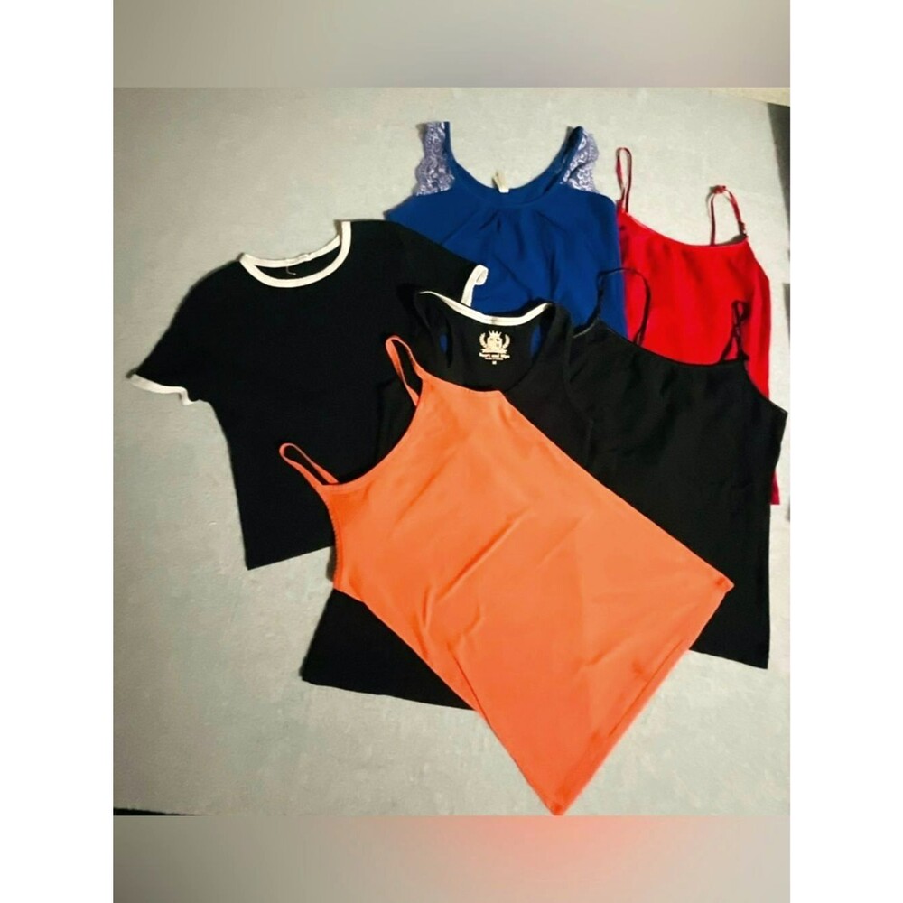 Bundle 6 Tops M/L No Boundaries Heart & Hips Ambiance Satin Lace Cool Story Lot
